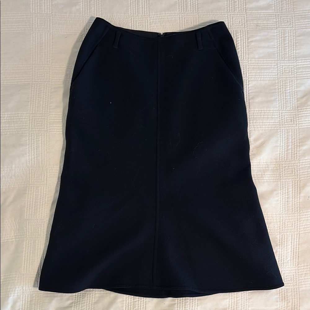 Uniqlo Women's Black A-Line Skirt